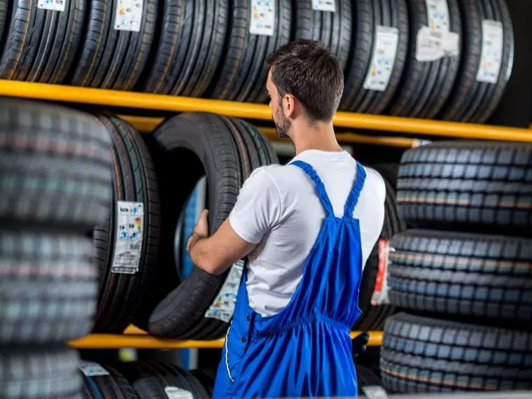 Karamürsel Oto Lastikçi